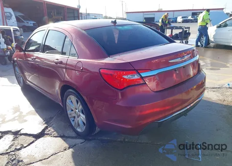 2013 Chrysler 200 Lx from USA, damaged, VIN 1C3CCBAB8DN706131